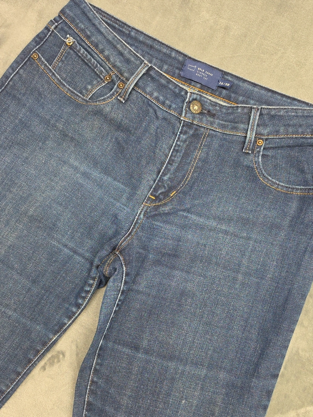 Levi's Women's 14 Boot Cut Jeans in Mid Blue Denim